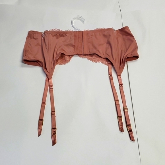 🆕️ NEW Women's Natori Frenzy Garter Belt, Size X-Large - Pink - Picture 3 of 5